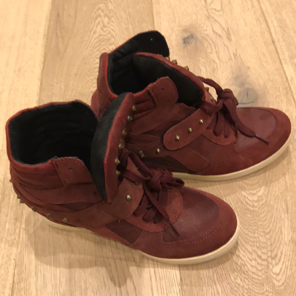 Modern Vice red spiked sneaker-heels